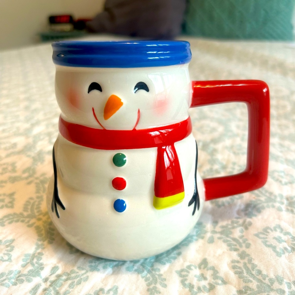 snowman mug, like new